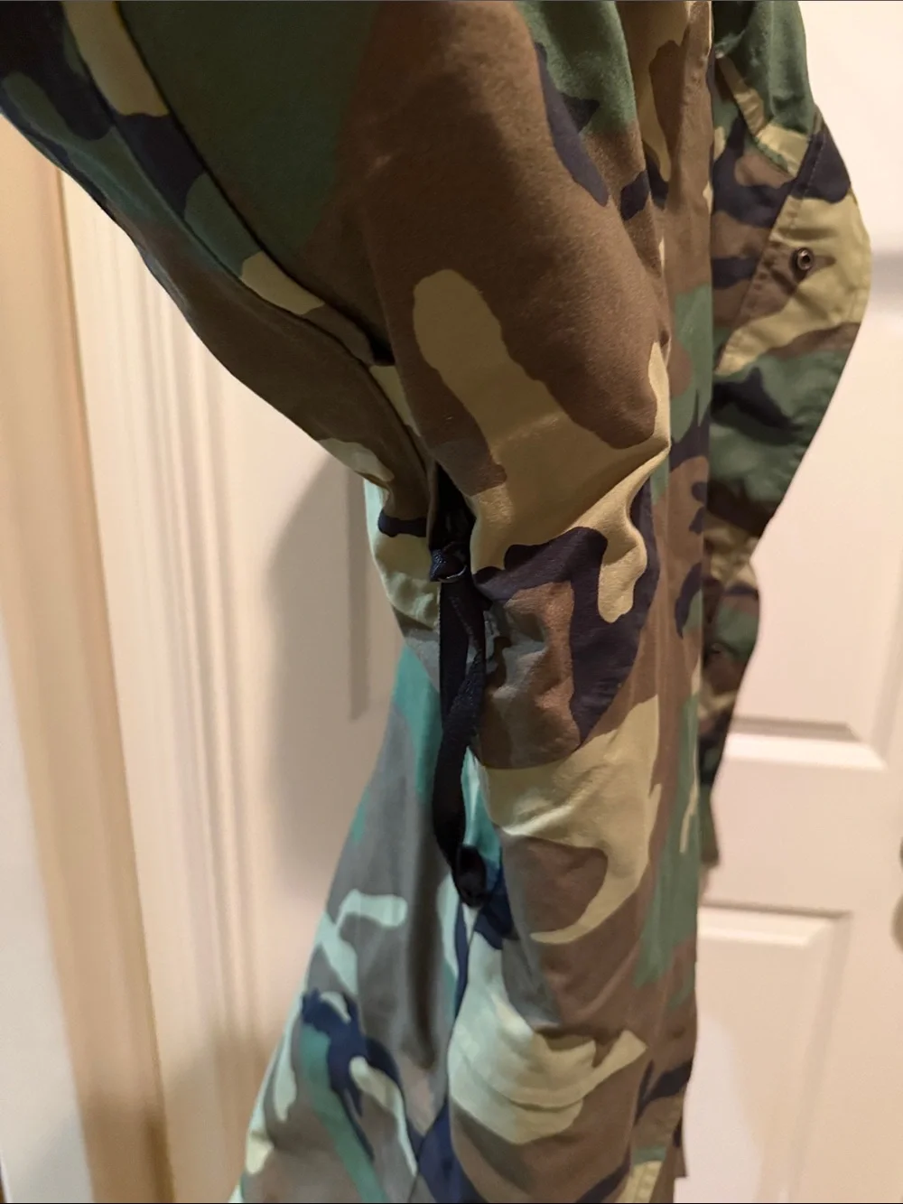 Classic Woodland Camo Military Field Jacket with Hood